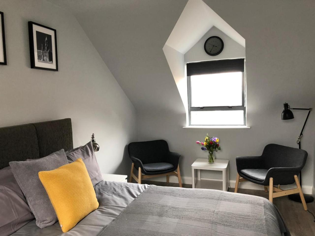 Hébergement de vacances Centre Townhouse-3 Bedrooms & Parking - Excellent Location